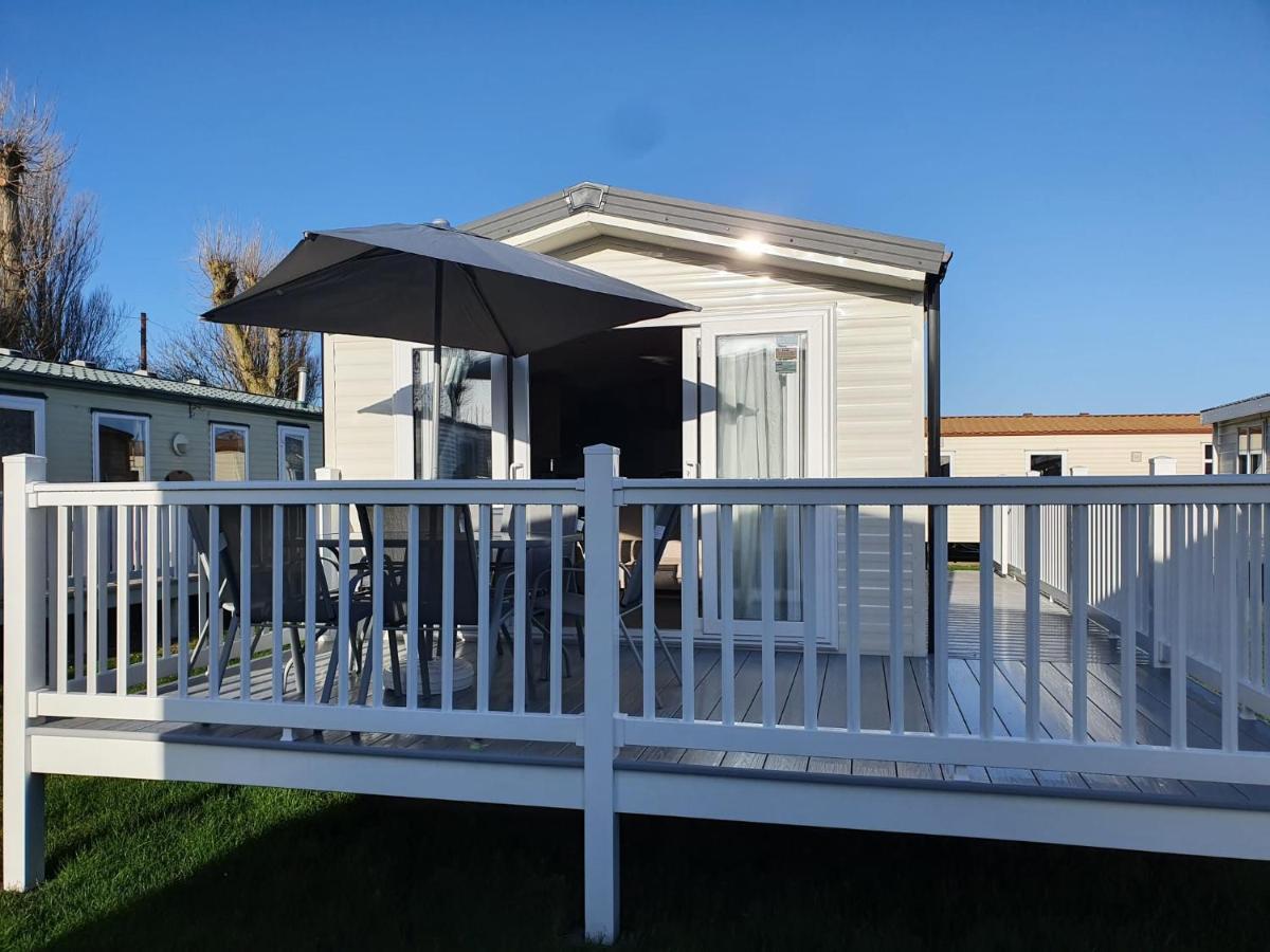 Parkview Caravan California Cliffs غريت يورماوث المظهر الخارجي الصورة